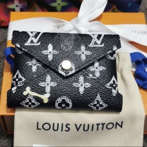 Louis Vuitton Catogram Small Kirigami